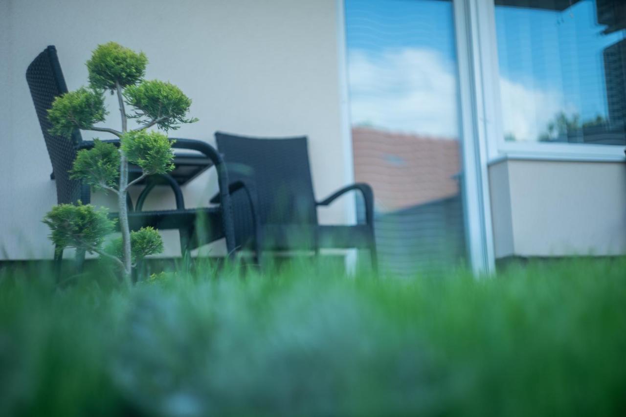 Pisztacia Apartman Apartment Eger Exterior foto
